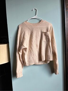Banana Republic Soft Cashmere Crewneck Sweater in Light Beige